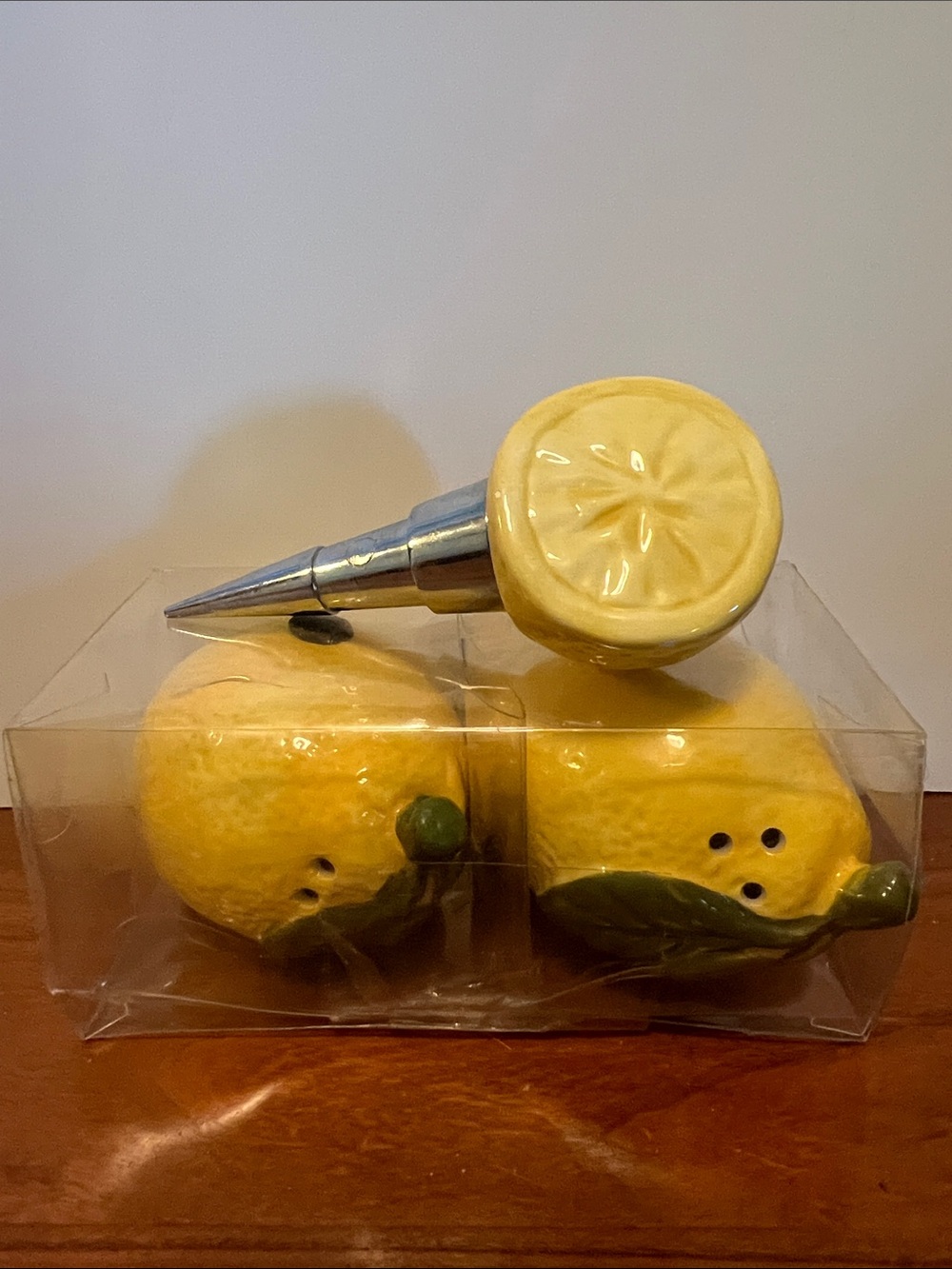 Ceramic Lemon Salt & Pepper Shakers with Lemon Bottle Stopper